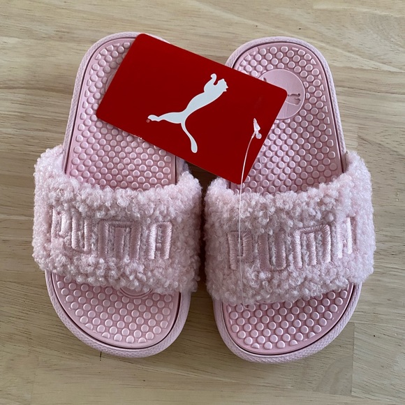 NWT Cool Cat Sherpa Slide Sandals Puma Light Pink Kids Size 11 - Picture 2 of 4